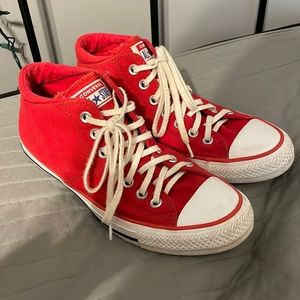 Red converse